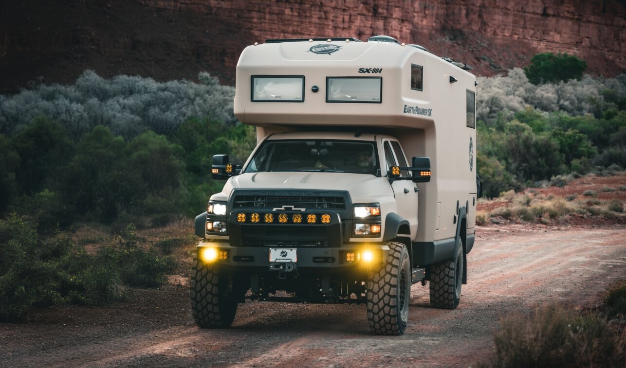 EarthRoamer SX Extrior Walkthrough