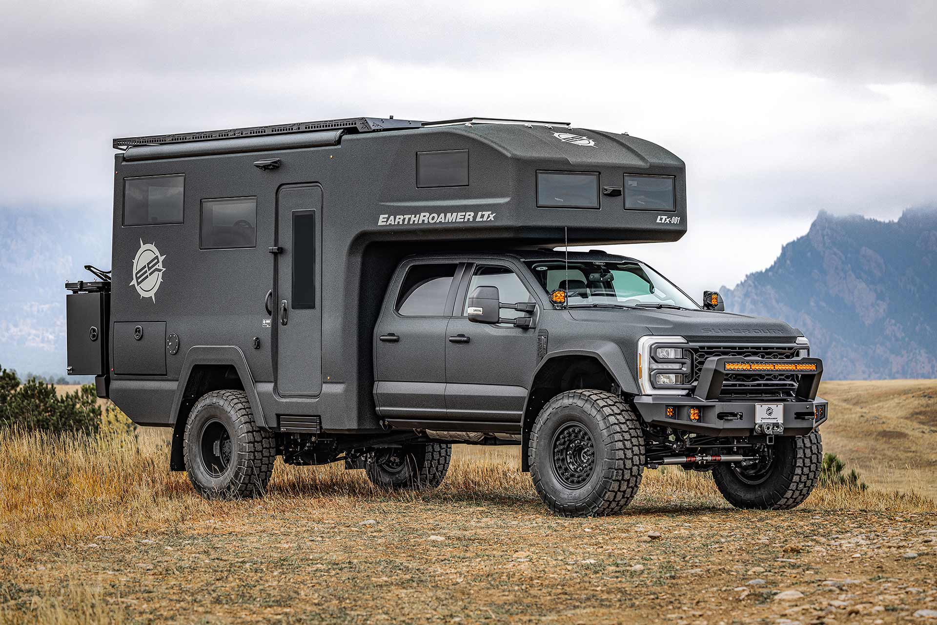 earthroamer.com