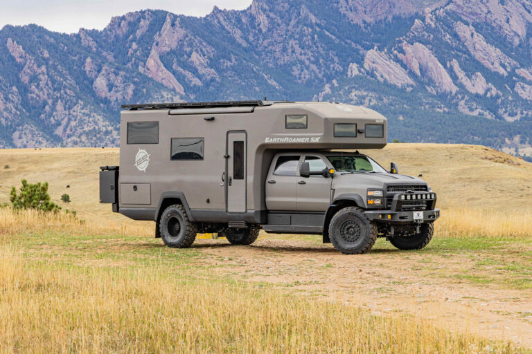 SX Explore – Ultimate Overland RV | EarthRoamer Expedition Vehicles
