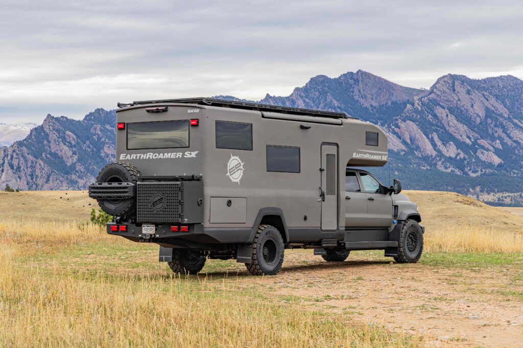 SX Explore – Ultimate Overland RV | EarthRoamer Expedition Vehicles